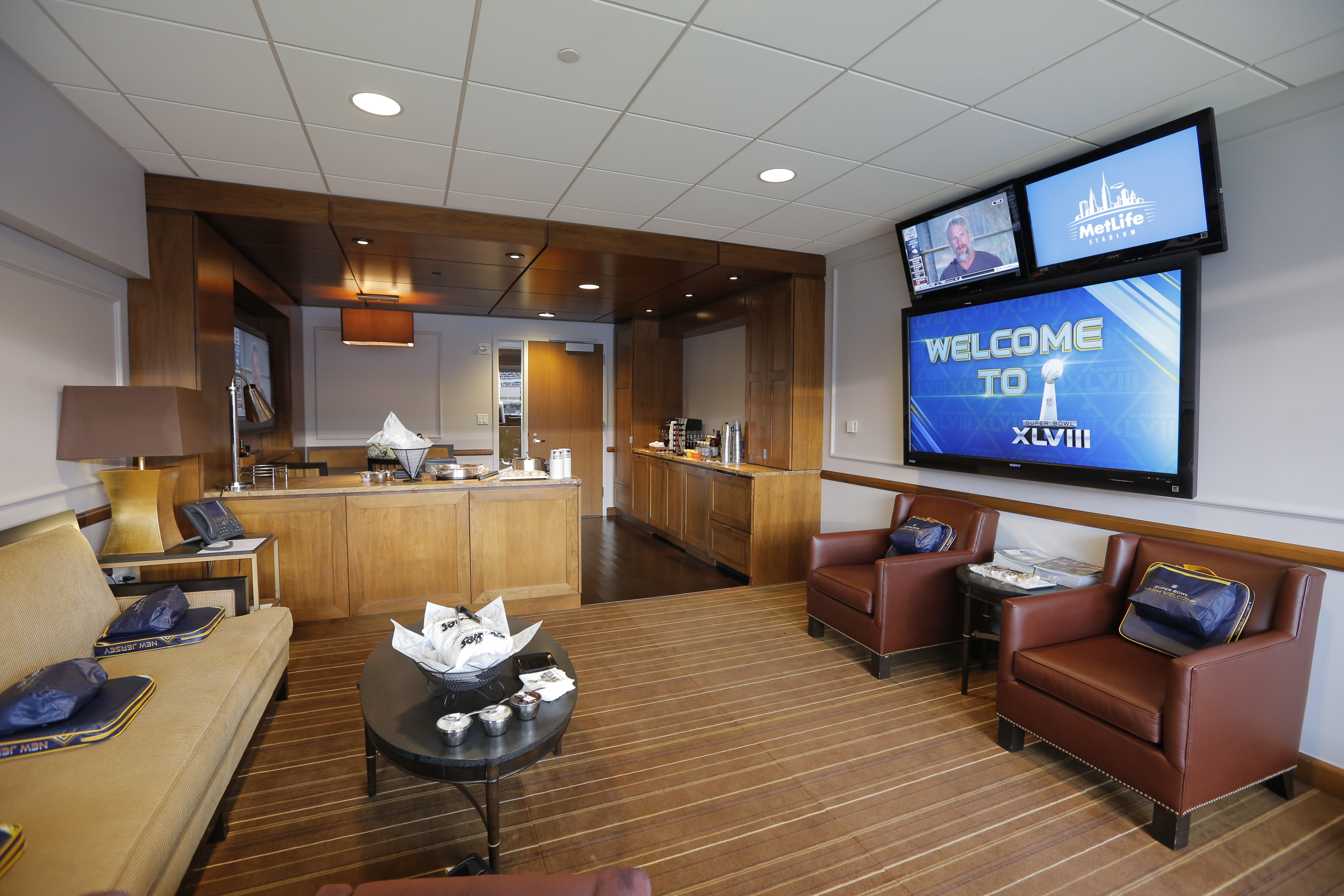 Super Bowl Suites, Suite Tickets